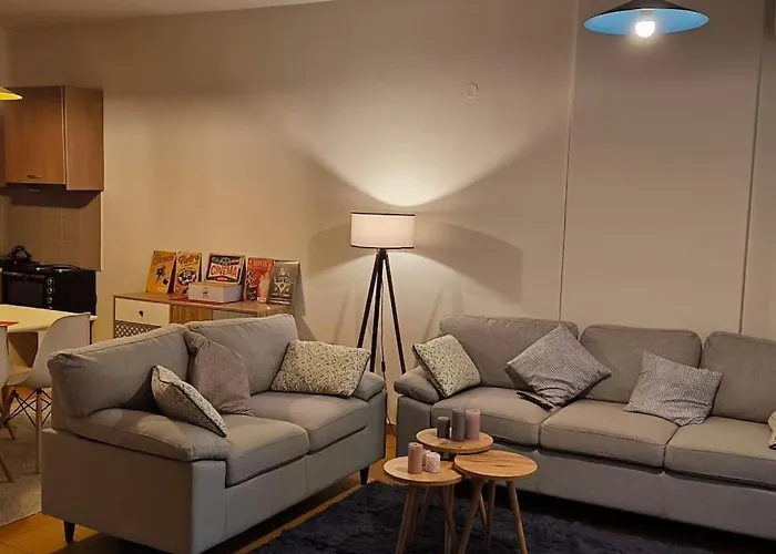 παραποτάμια νάουσα *