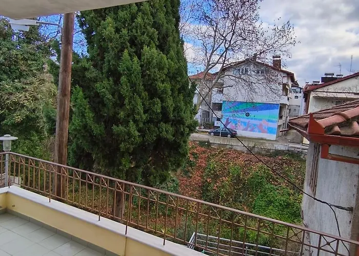 παραποτάμια νάουσα